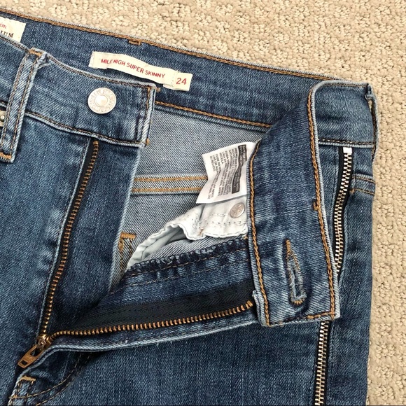 \Levi’s\• Mile High Super Skinny Side Zipper Jeans - Picture 14 of 16